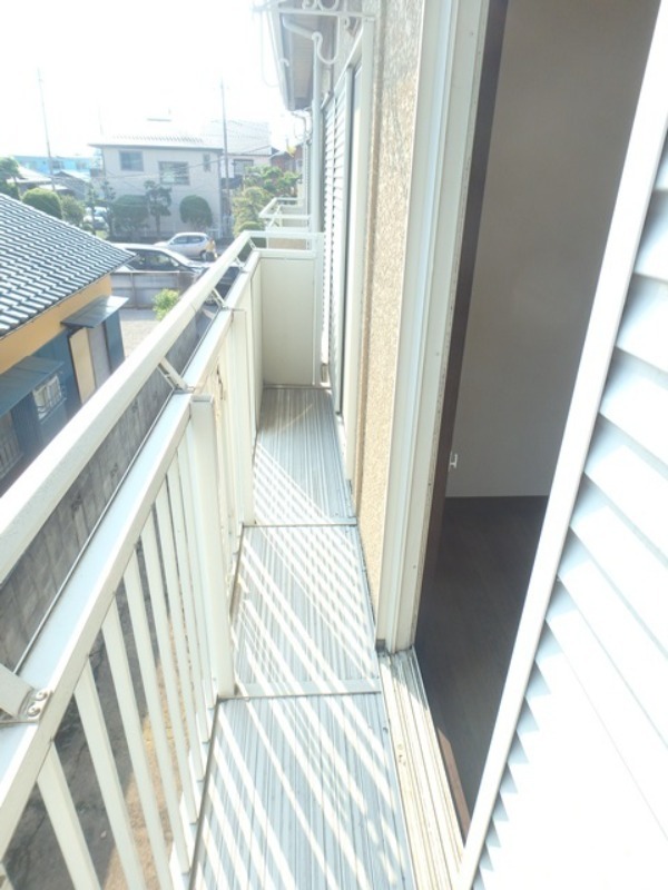 バルコニー　図面と現状に相違がある場合には現状を優先