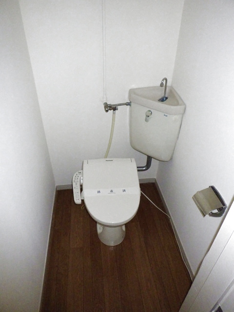 トイレ　参考画像