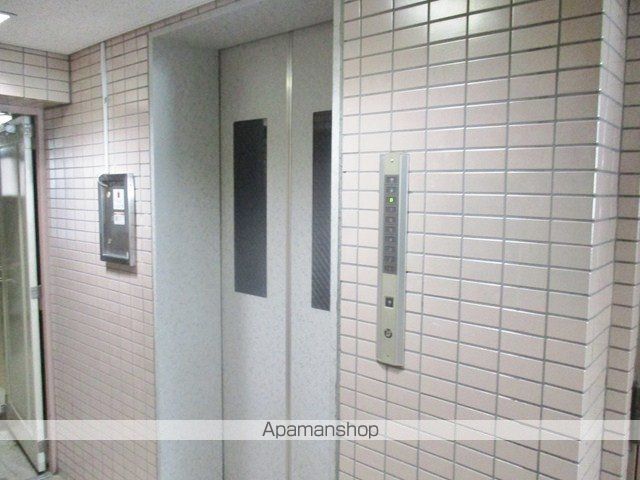 ロビー　ロビー