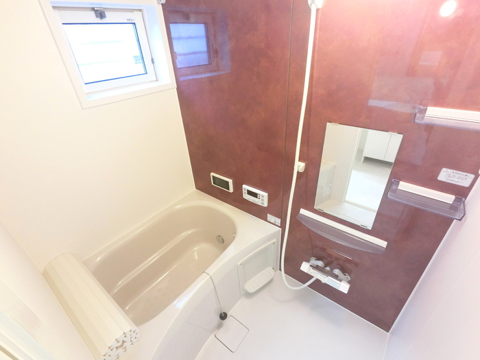 バス・シャワールーム　追い焚き機能・浴室乾燥機