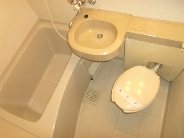 バス・シャワールーム　※同物件別号室（イメージ）