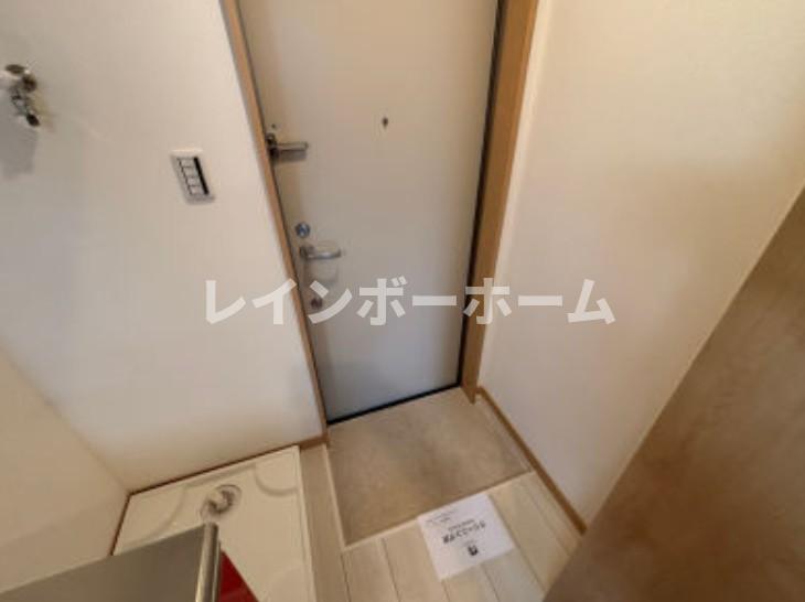 玄関　※別部屋参照写真となります。