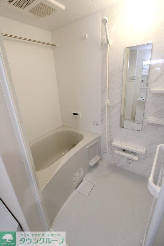 バス・シャワールーム　バス