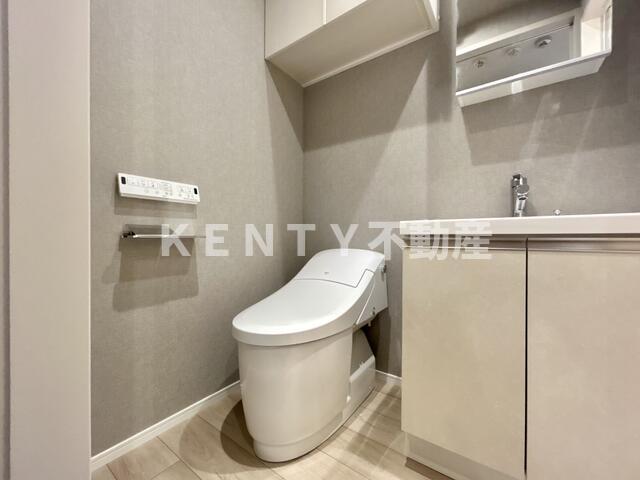 トイレ　清潔感のあるトイレです