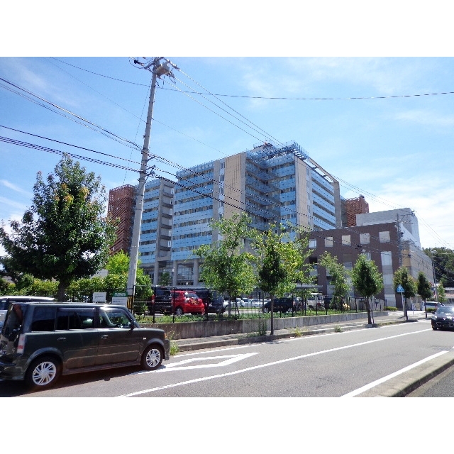 病院　岐阜県総合医療センター（病院）まで880m