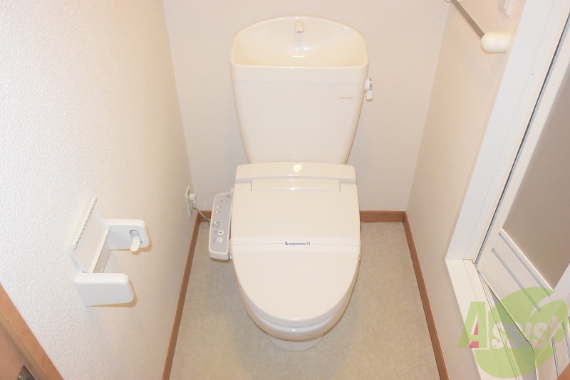 その他　温水洗浄便座で快適♪