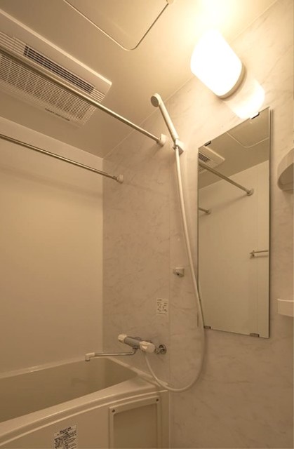 バス・シャワールーム　同仕様写真