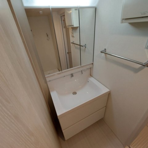 洗面設備　☆嬉しい独立洗面台☆