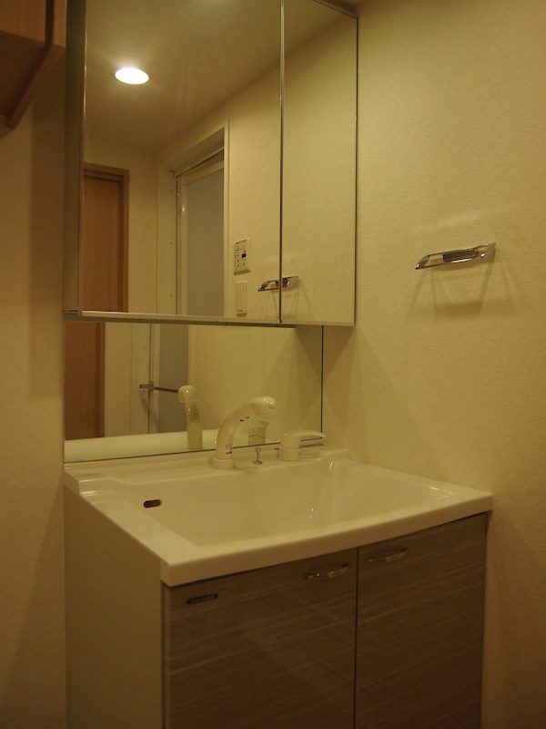 洗面設備　独立洗面台