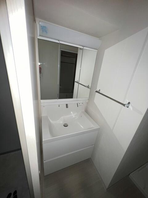 洗面設備　洗面所です