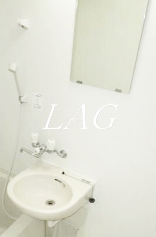 洗面設備　洗面台です。