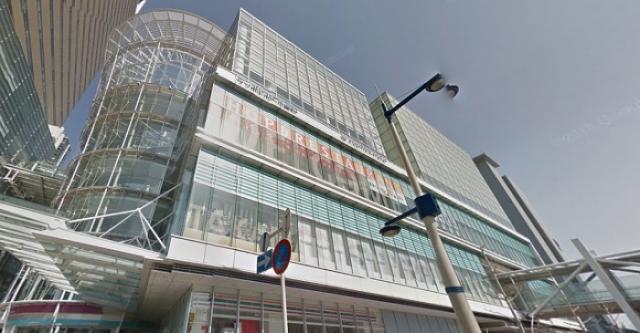 コンビニ　セブンイレブン高松サンポート店（コンビニ）まで341m