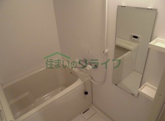 バス・シャワールーム　別室参考画像です