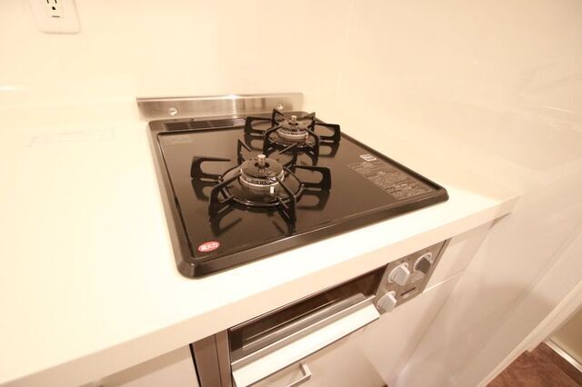 キッチン　※別部屋参考写真となります※