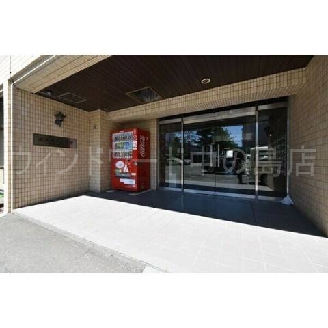 エントランス　詳細は、ウィンドワード中の島店までご相談下さい。