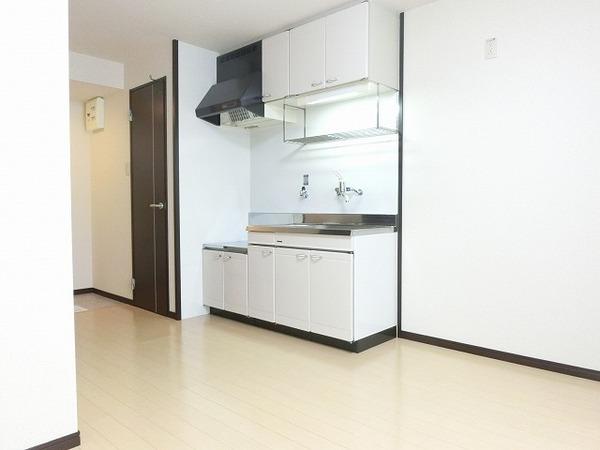 居室・リビング　フローリング！