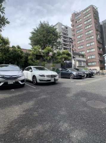 駐車場　アーバンコートサカスIII