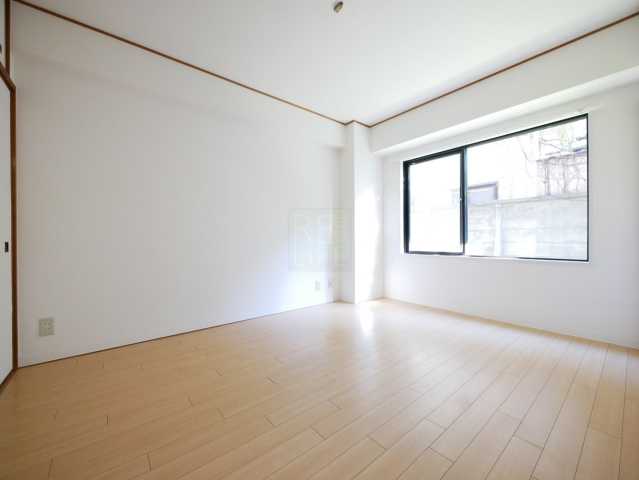 居室・リビング　アーバンコートサカスIIIの居間・リビング