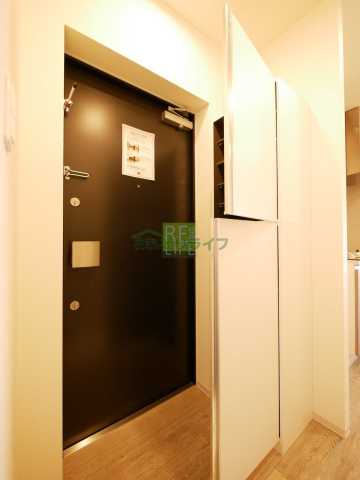 玄関　コンポジット駒込の玄関