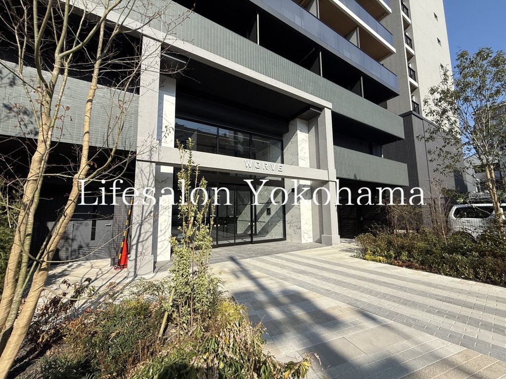 エントランス　外観