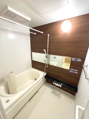 バス・シャワールーム　※写真は3号室タイプの別部屋です。