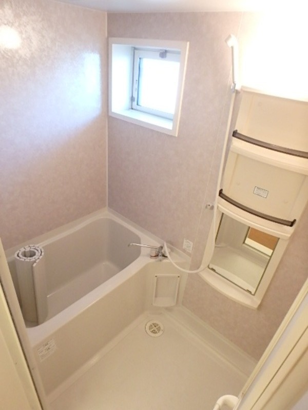 バス・シャワールーム　図面と現状に相違がある場合には現状を優先