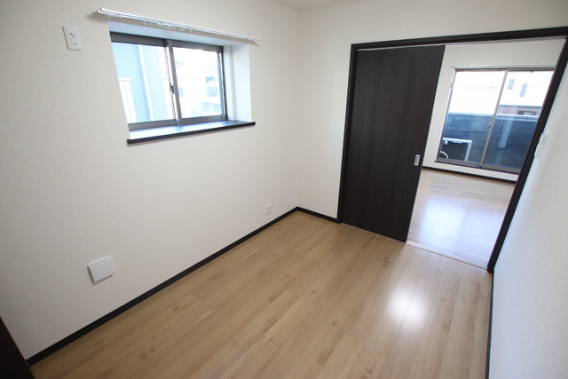 その他部屋・スペース　５帖の寝室