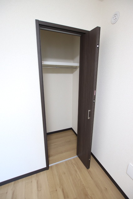 収納　寝室のクローゼットです