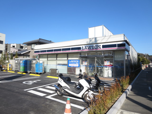 コンビニ　ローソン　鎌倉玉縄一丁目店（コンビニ）まで80m