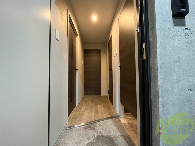 玄関　玄関にはシューズボックスもあって便利そう！