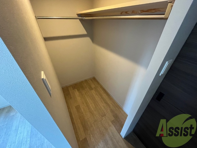収納　嬉しいウォークインクローゼット仕様です！！