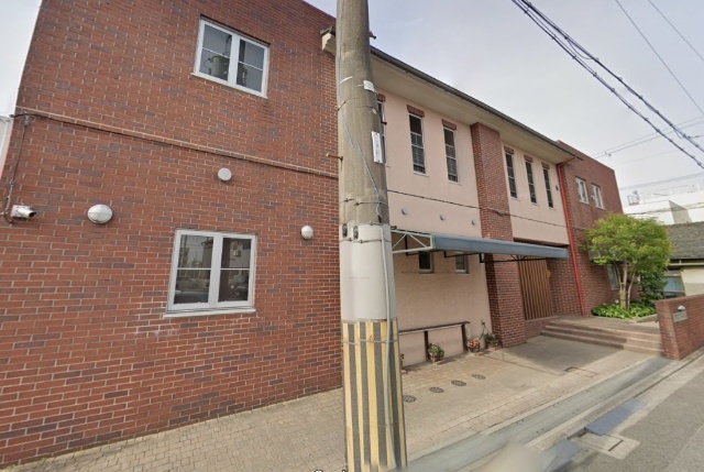 幼稚園・保育園　幼保連携型認定こども園白鳩チルドレンセンター八雲中（幼稚園・保育園）まで194m