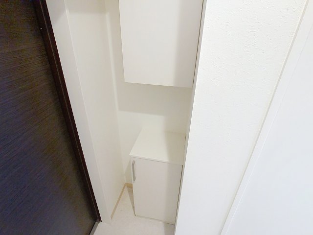 玄関　3階別室の参考写真です。現況を優先します。(303)