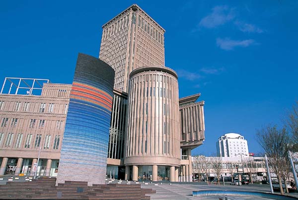 その他　霞城セントラル（その他）まで465m