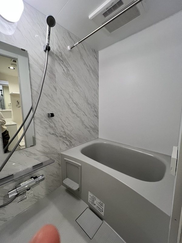 バス・シャワールーム　バス