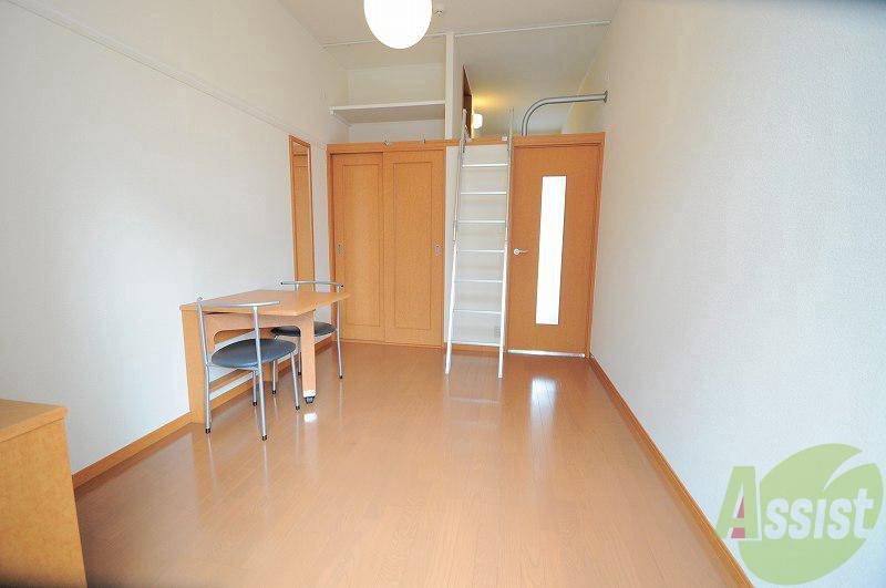 居室・リビング　１Ｆはフローリングになります！！