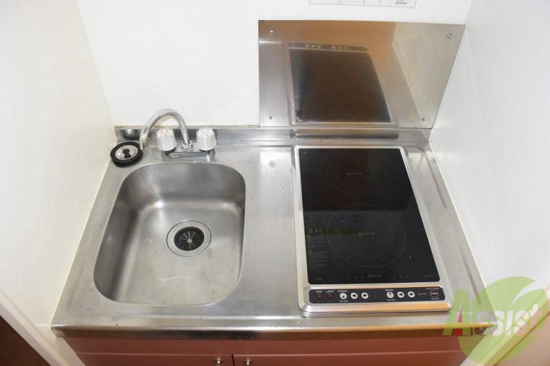 キッチン　ラジエントヒーターで安全♪