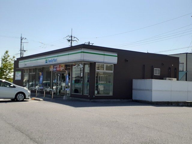 コンビニ　ファミリーマート彦根原町店様（コンビニ）まで1600m