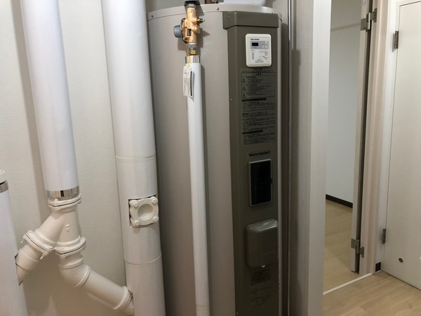 その他設備　電気温水器