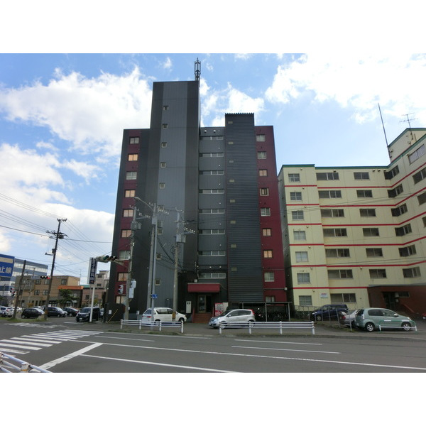 建物外観　２０１６．１０．２３