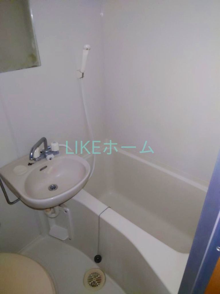 バス・シャワールーム　バス