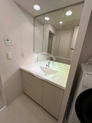 洗面設備　ブランズタワー南堀江　独立洗面台