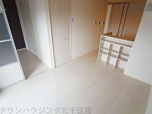 居室・リビング　収納