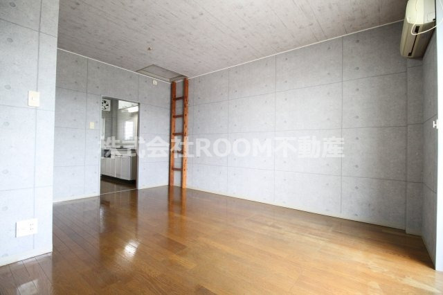 その他部屋・スペース　明るい色調の室内です