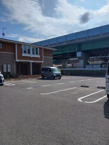 駐車場　駐車場があります