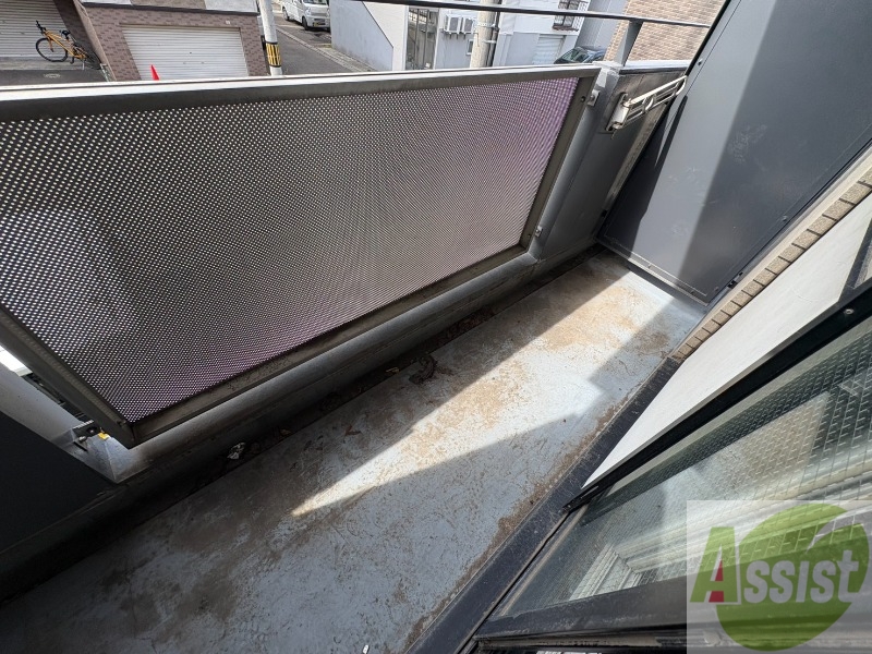 バルコニー　バルコニーです。洗濯物を干したり一息ついたりできますね！