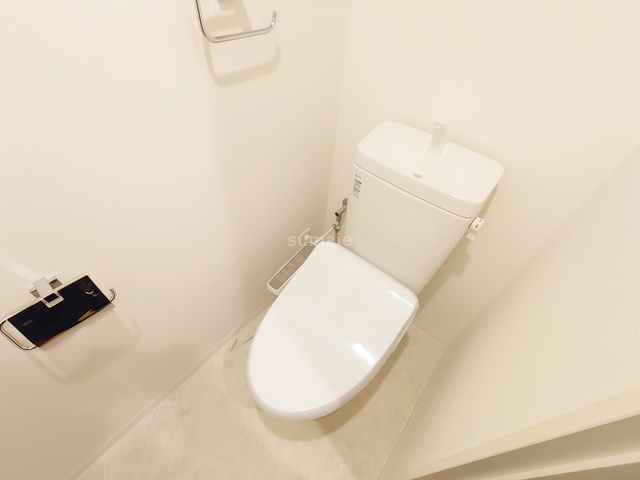 トイレ　ウォシュレット付トイレです☆