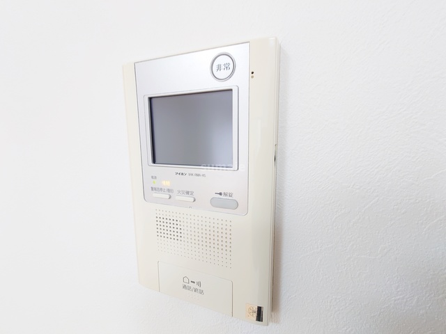 セキュリティ　モニター付きインターホン☆
