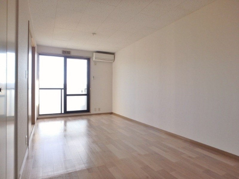 居室・リビング　図面と現状に相違がある場合には現状を優先