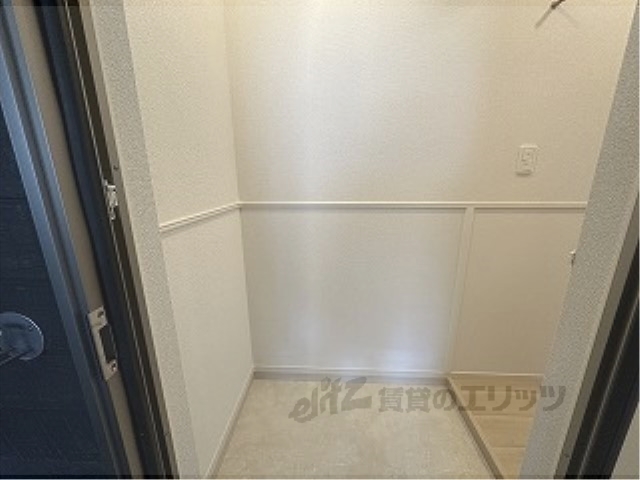 玄関　フローリング